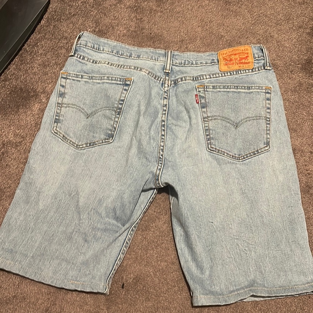 Levis thigh length shorts